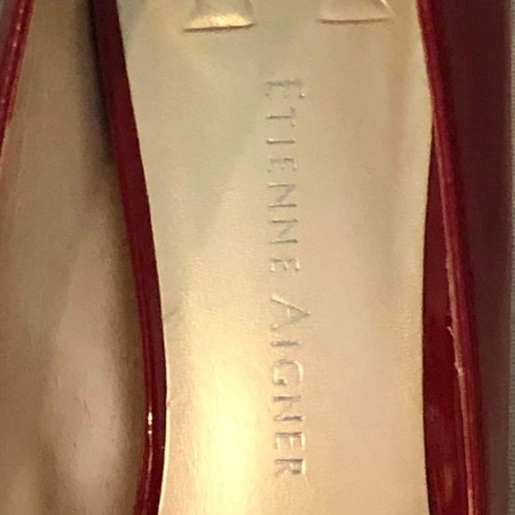 Size 6.5 Women's Etienne Aigner Red High Heel Pumps - Picture 7 of 10